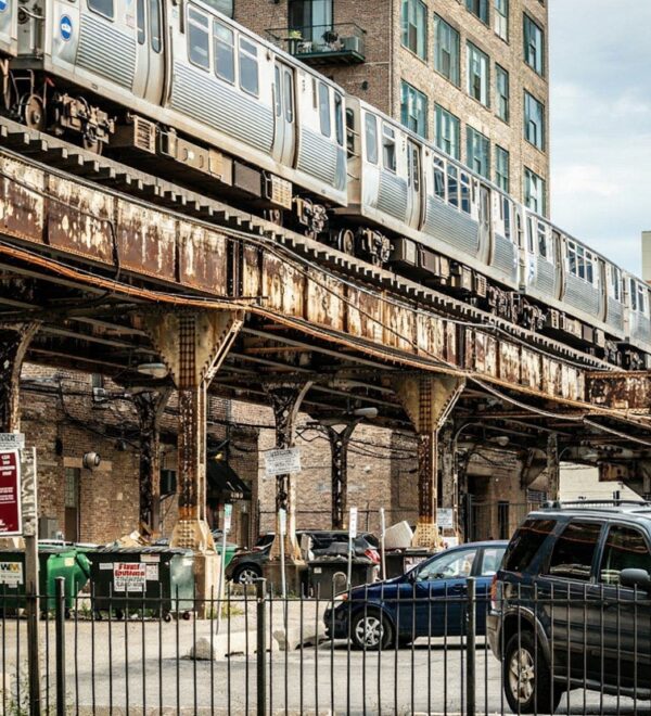 Chicago Neighborhoods Guide: Where to Stay, Eat, and Actually Spend Your Time